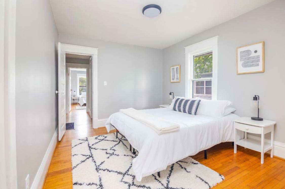 Spacious 2 Bedroom Home Near Ingersoll & Downtown Des Moines Eksteriør bilde